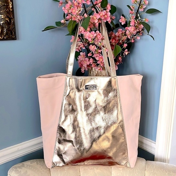 Jimmy Choo Handbags - NWOT Jimmy Choo Parfums Pale Pink Tote Gold Metallic Detail Shoulder Bag Purse